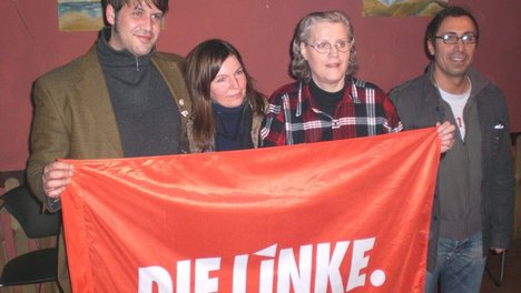 v.l.n.r. Matthias Fischer (1), Karla Wegner (4), Bärbel Prünte (3), Ali Kaya (2) v.l.n.r. Matthias Fischer (1), Karla Wegner (4), Bärbel Prünte (3), Ali Kaya (2)